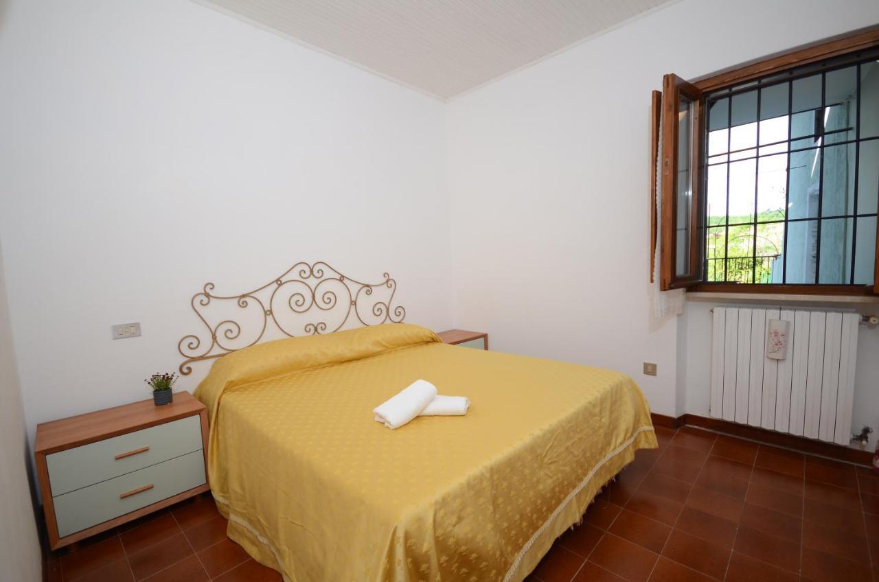 Corte Vezzola Trilocale Tommaso بويجناجو المظهر الخارجي الصورة